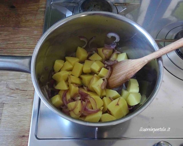 aggiungere patate