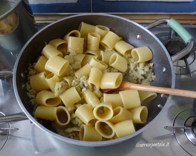 mantecare pasta