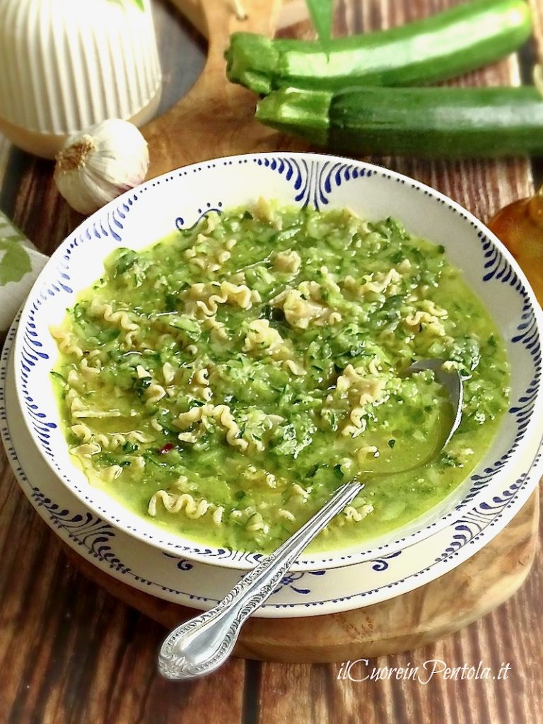 minestra di zucchine