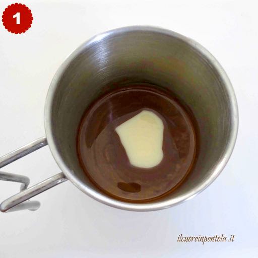 mescolare latte condensato con caffè solubile