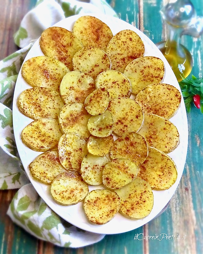 patate al forno a fette