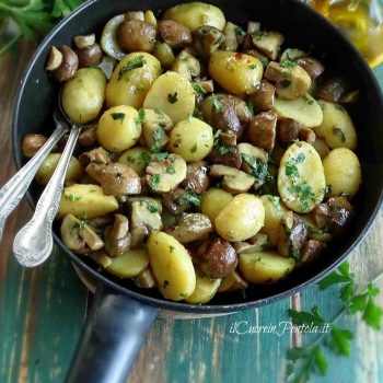 patate e funghi in padella